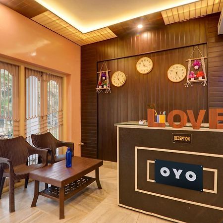 Hotel O Flagship Adbhut Moment Hotel Varanasi Exterior photo