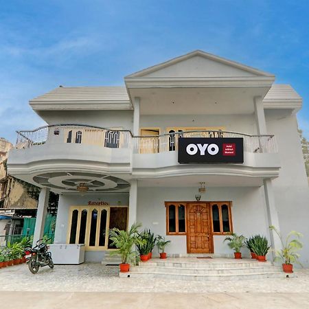 Hotel O Flagship Adbhut Moment Hotel Varanasi Exterior photo
