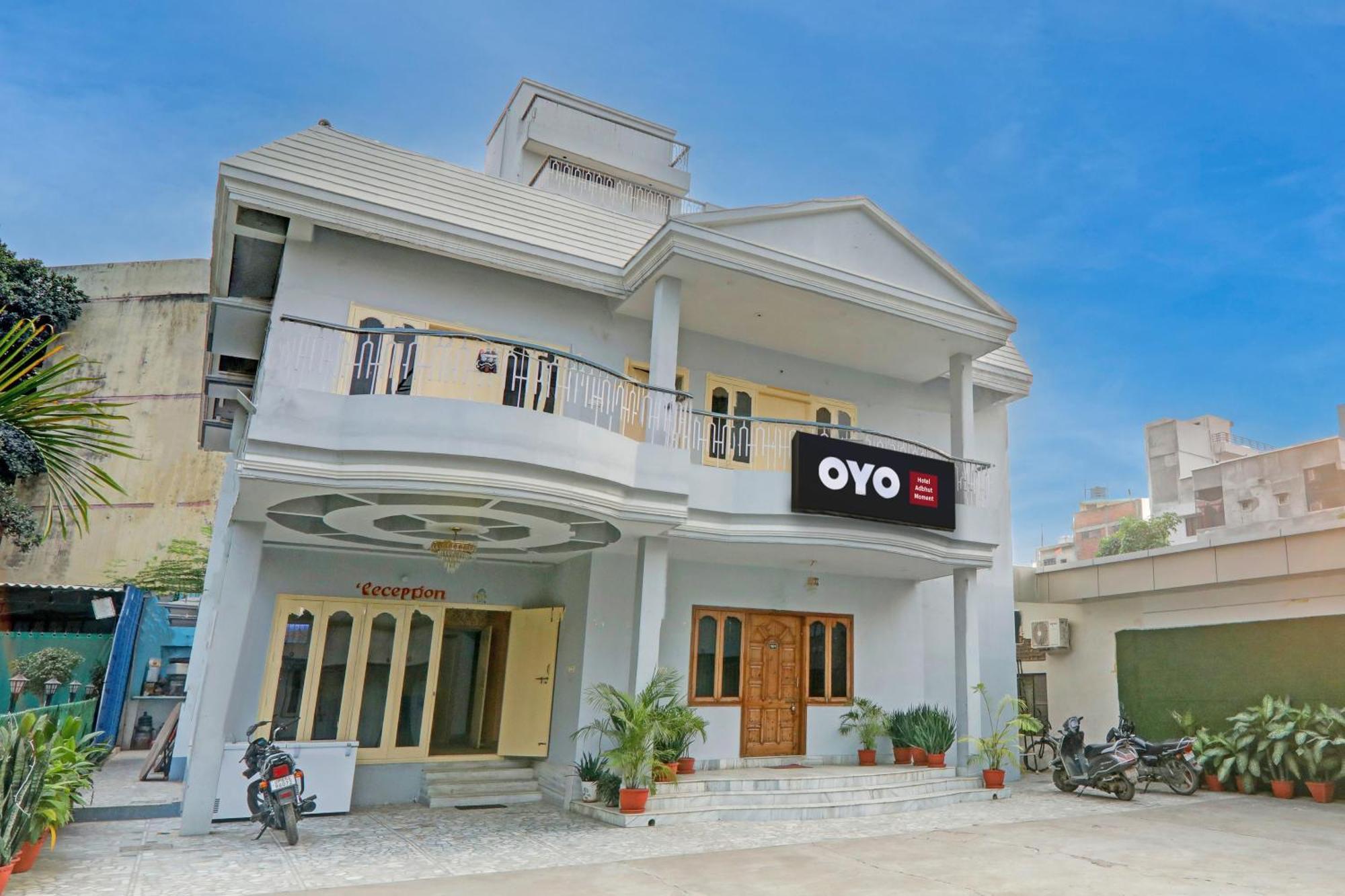 Hotel O Flagship Adbhut Moment Hotel Varanasi Exterior photo